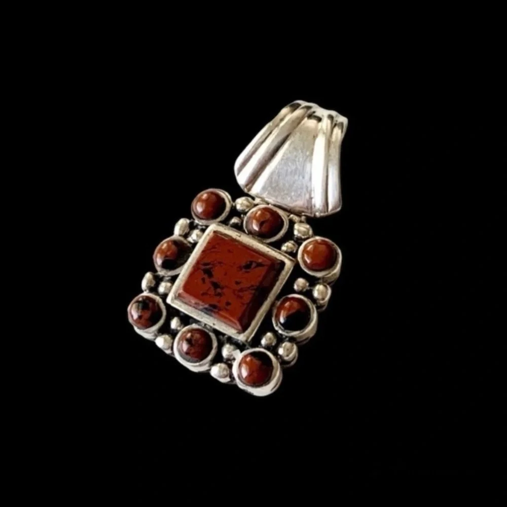 925 Sterling Silver Pendant